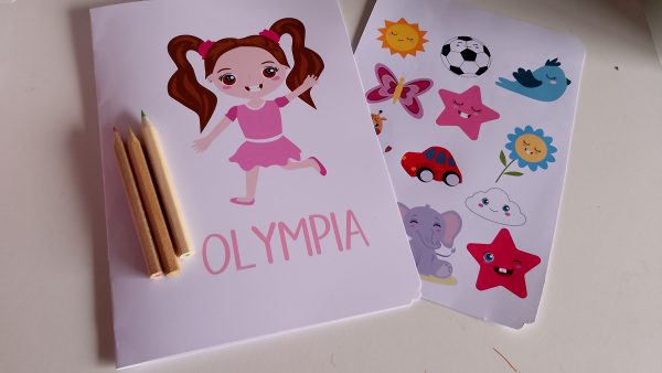 Pack libreta infantil con pegatinas y pinturas