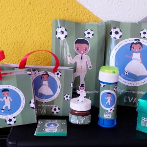 Kit mesa dulce de comunión personalizado de fútbol