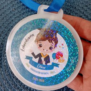 Medalla graduación infantil personalizada